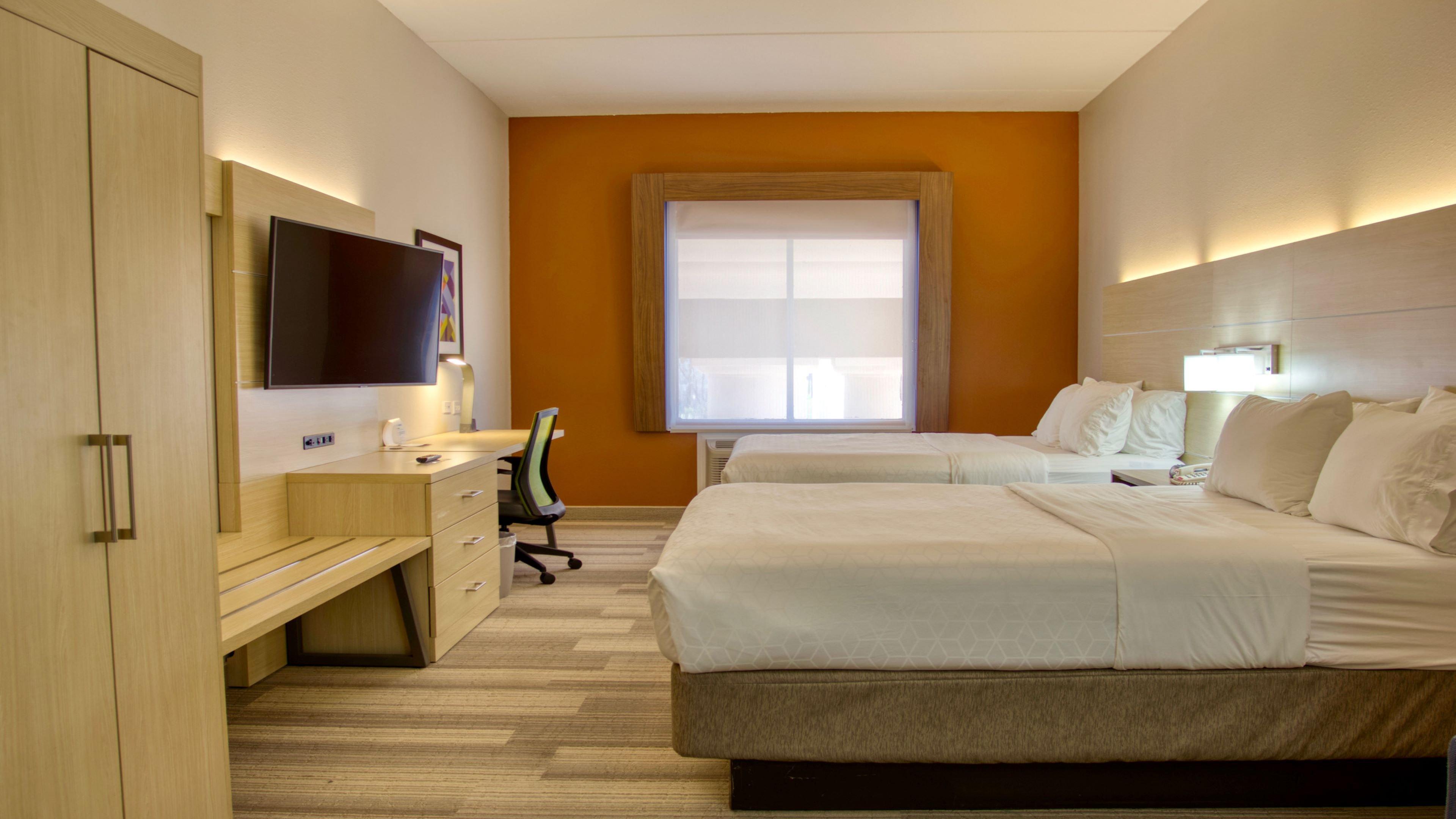 Holiday Inn Express Hotel & Suites Byram By Ihg Экстерьер фото
