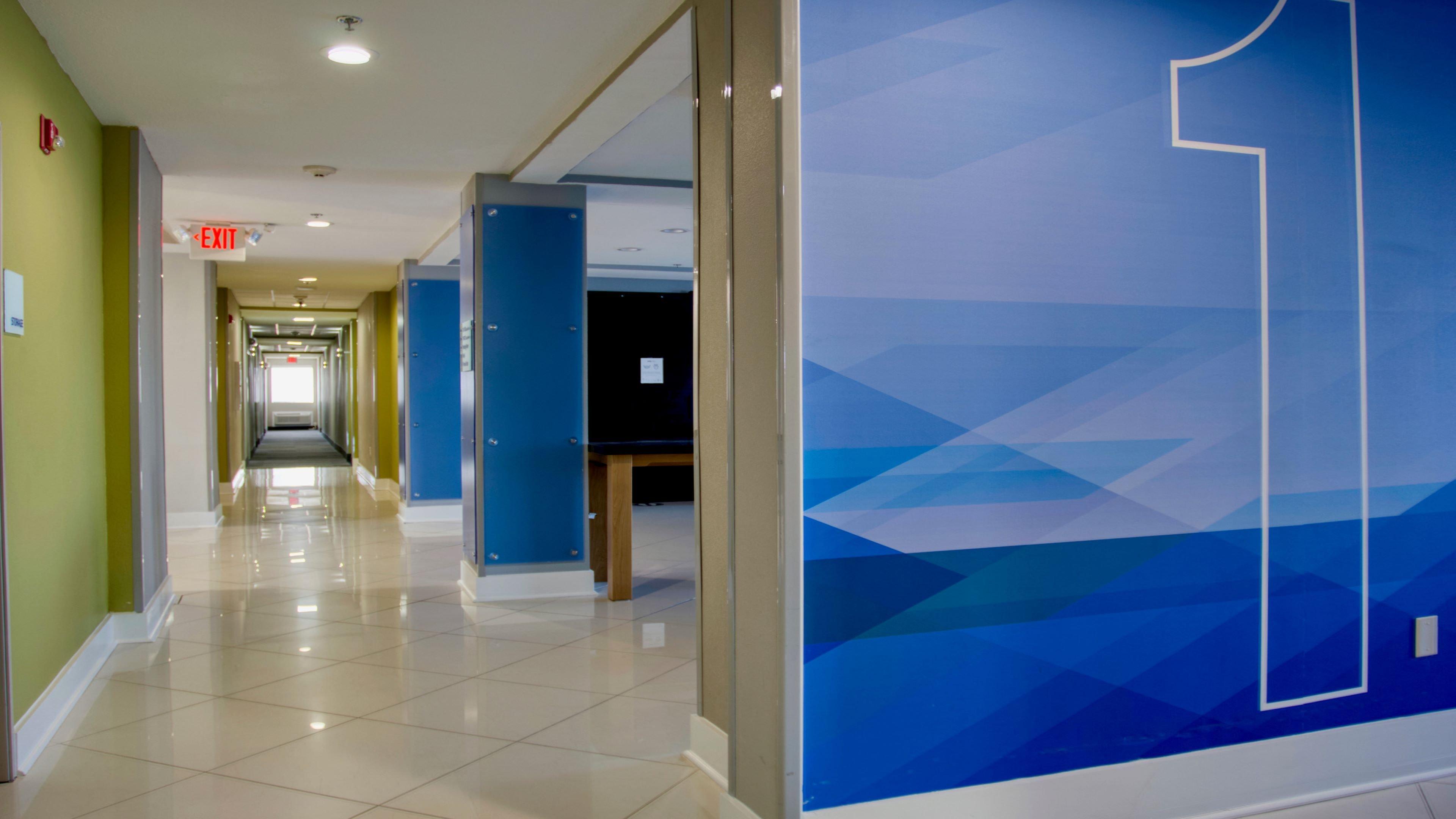 Holiday Inn Express Hotel & Suites Byram By Ihg Экстерьер фото