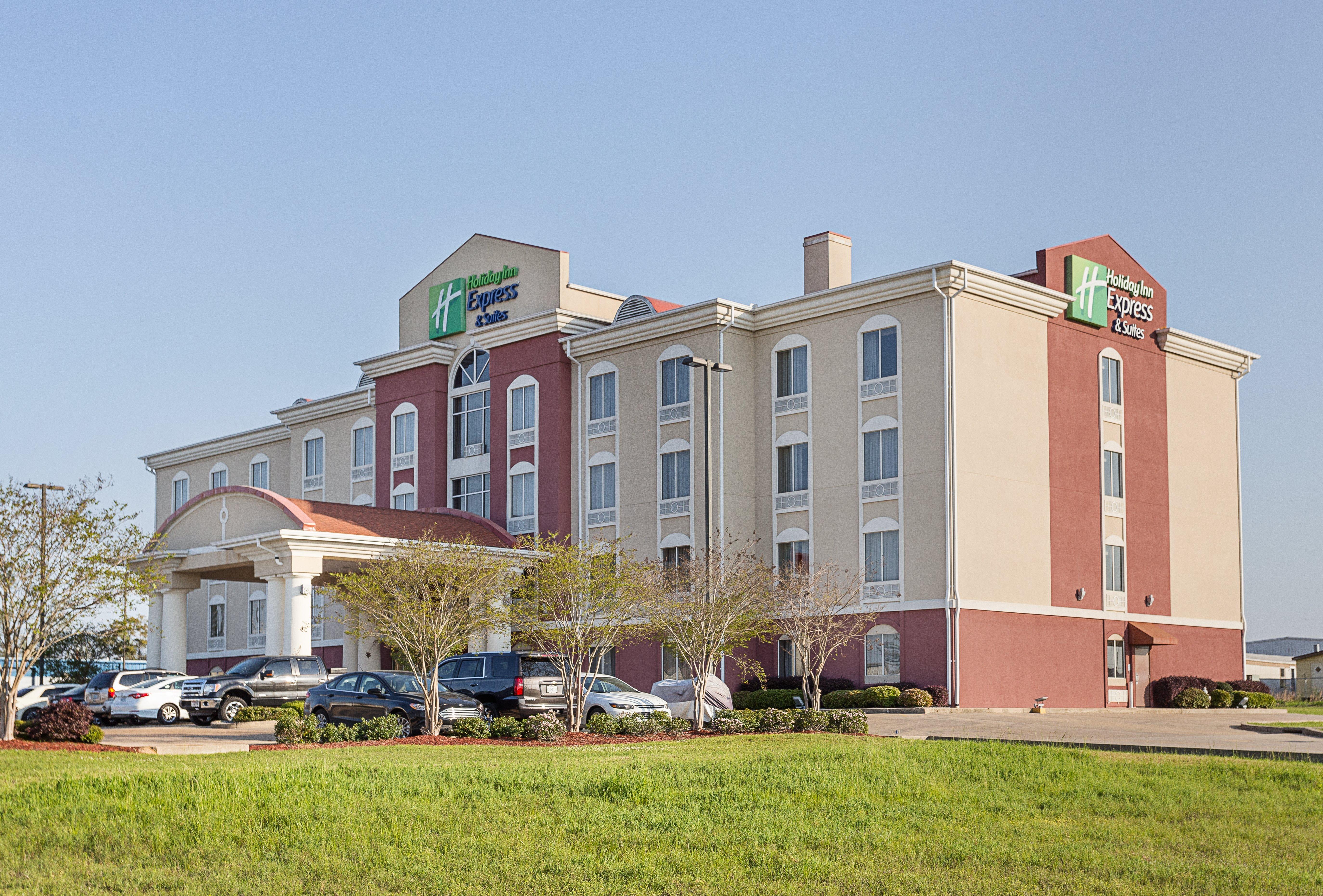 Holiday Inn Express Hotel & Suites Byram By Ihg Экстерьер фото