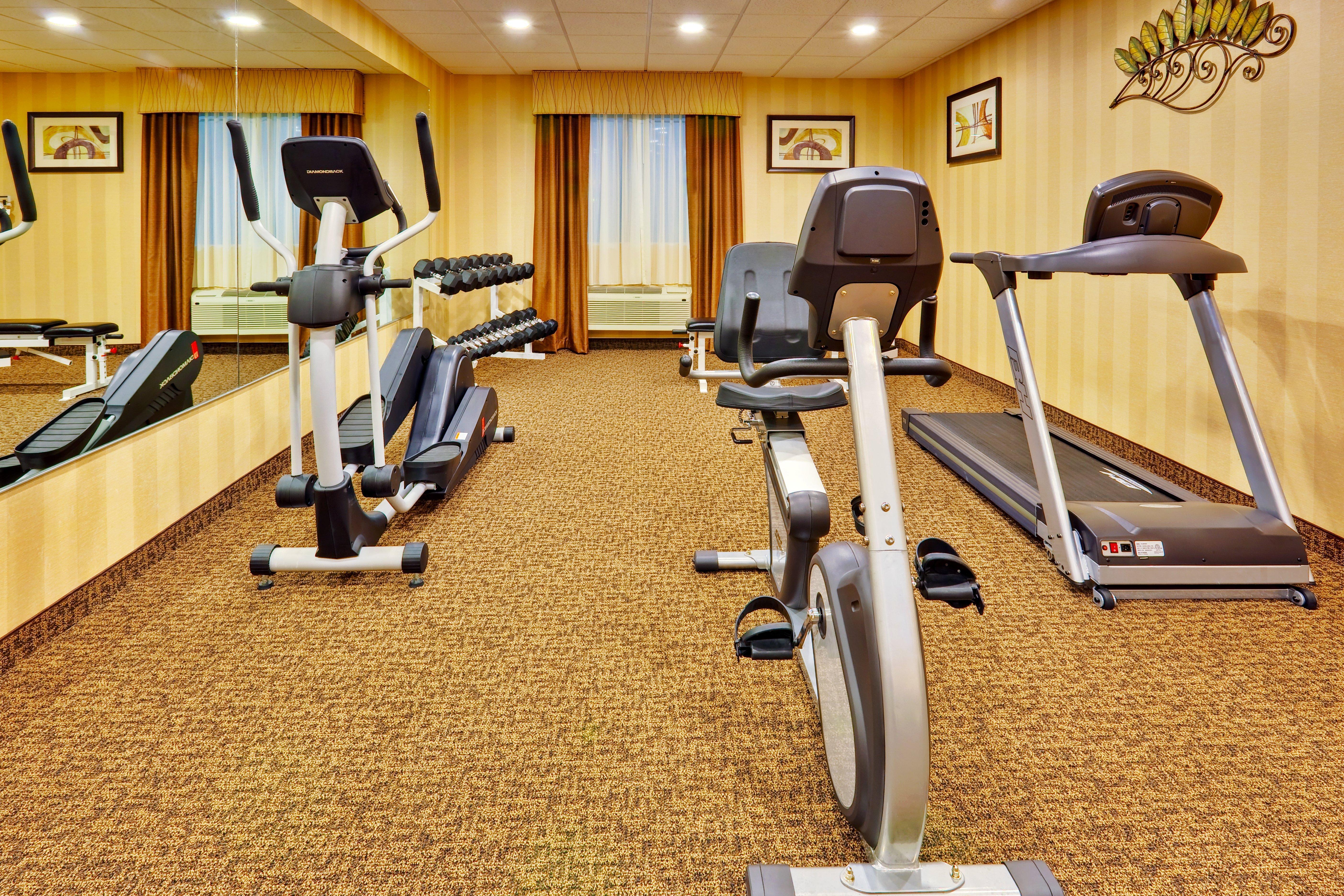 Holiday Inn Express Hotel & Suites Byram By Ihg Экстерьер фото